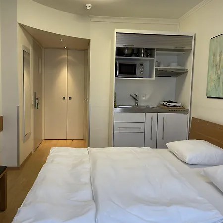 Swiss Star Irchel - Self Check-in * Zúrich