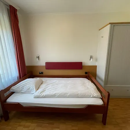 Swiss Star Irchel - Self Check-in Apartment