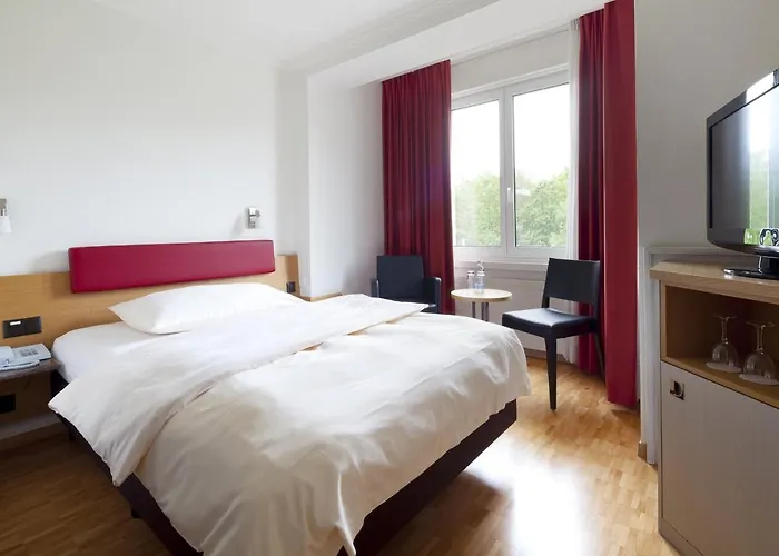 Apartment Swiss Star Irchel - Self Check-in Zurich