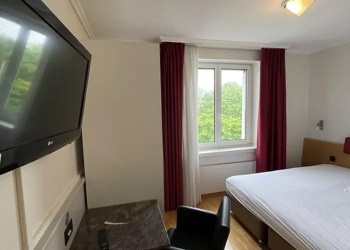 Swiss Star Irchel - Self Check-in