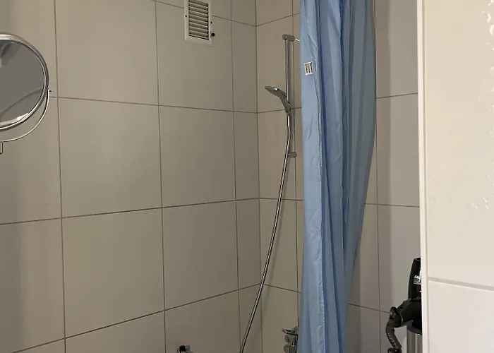 Swiss Star Irchel - Self Check-in * Ζυρίχη